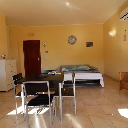 Casa Medea In Apartment *